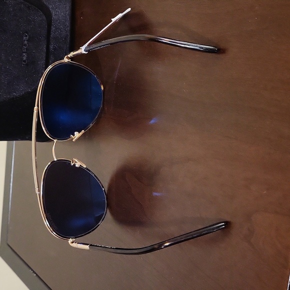NWT TOM FORD Curtis FT0748 Sunglasses - Picture 7 of 8